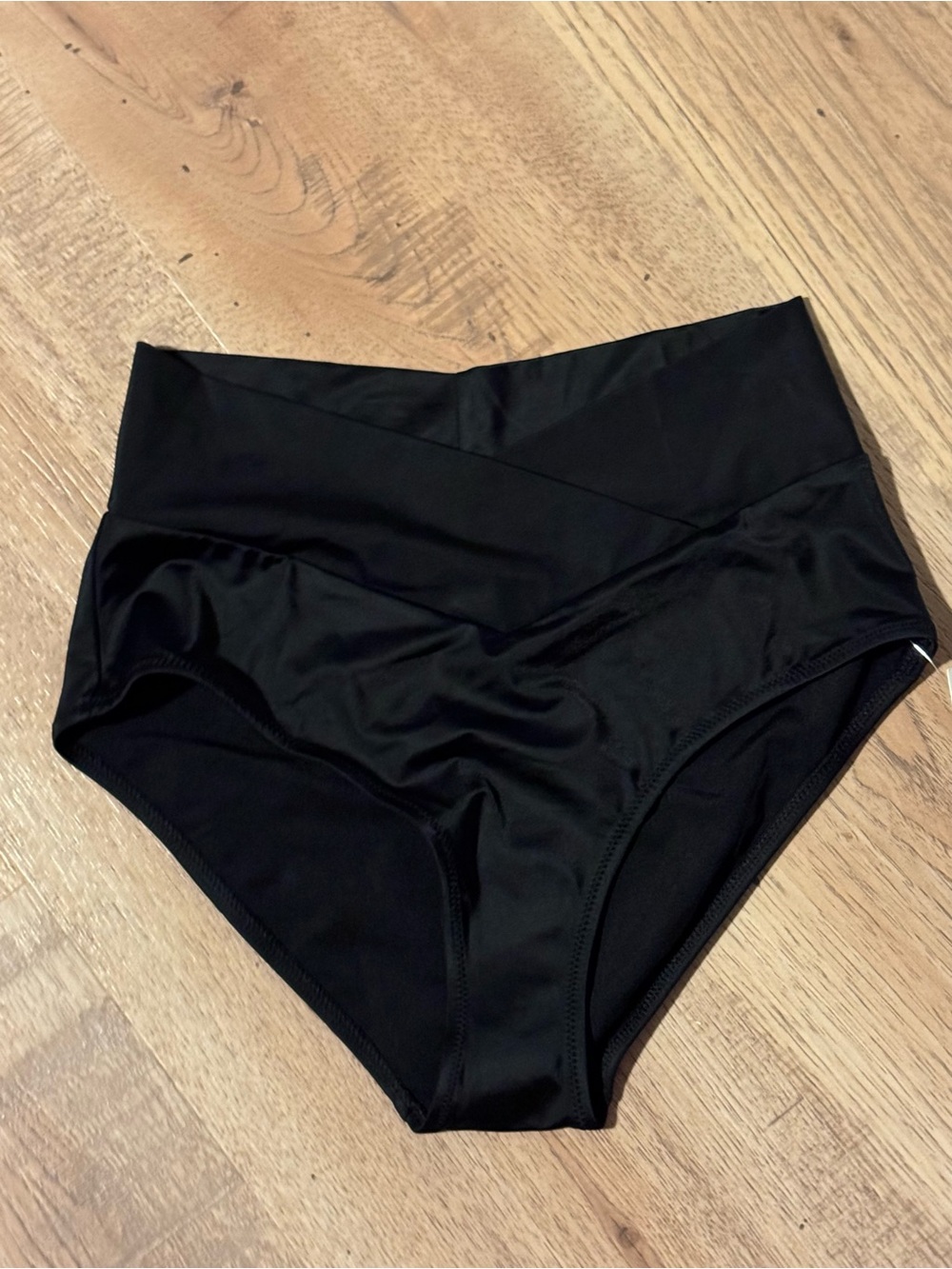 Aerie High Waisted Crossover Bikini Bottom Black Small NWT - Picture 4 of 6